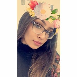 Meet your Posher, Kairy